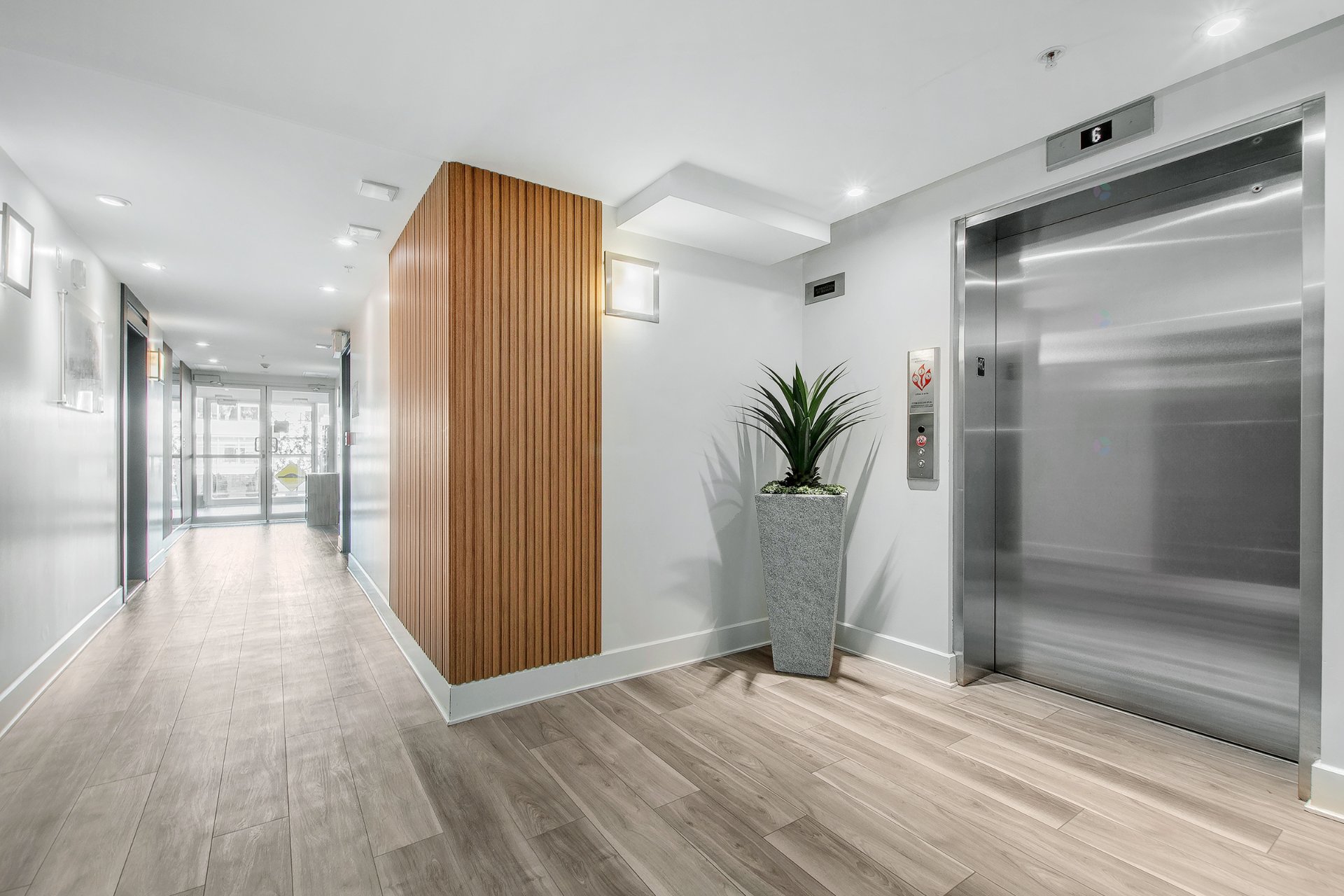 432 Rue Notre-Dame (#706) — photo 3
