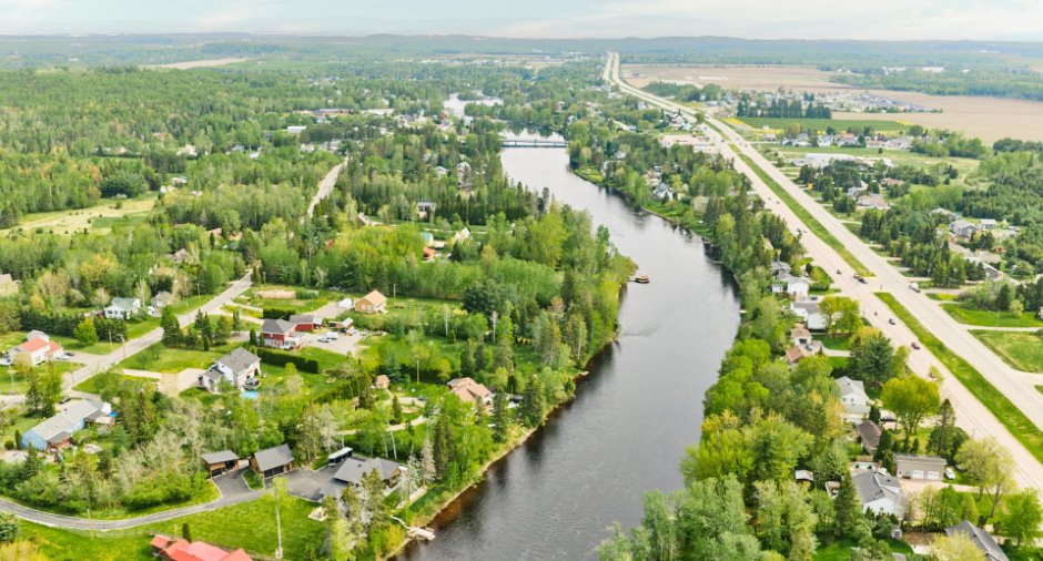 Vue sur l'eau