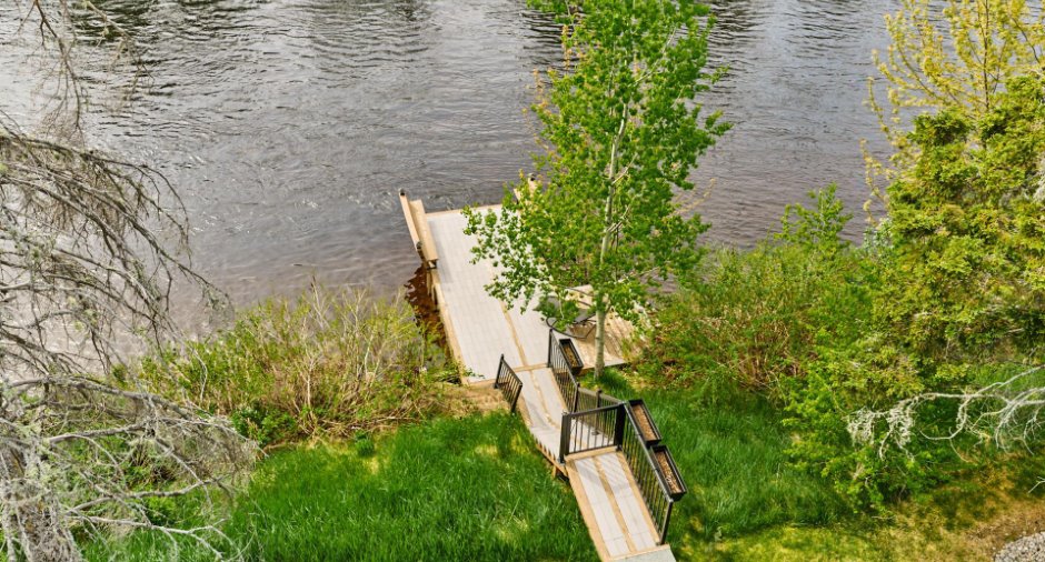 Vue sur l'eau