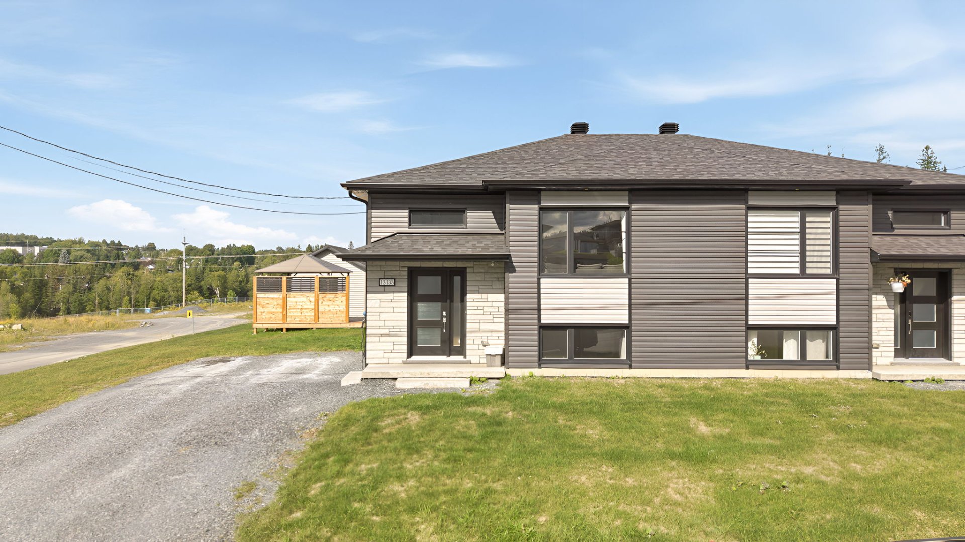 13133 24e Avenue — photo 2