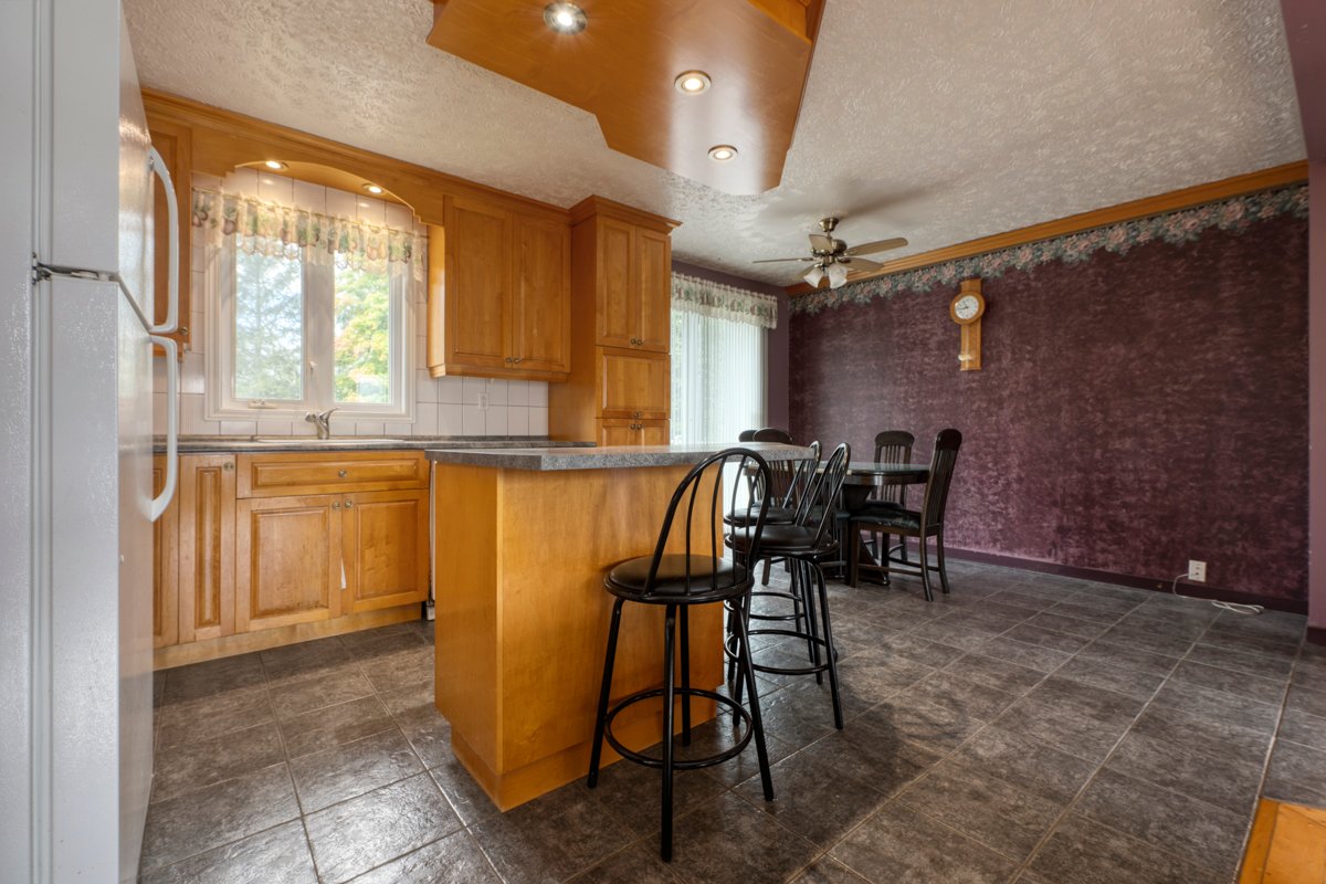 650 Rue Therrien — photo 2