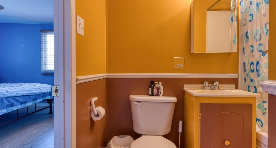 Salle de bains attenante à la CCP