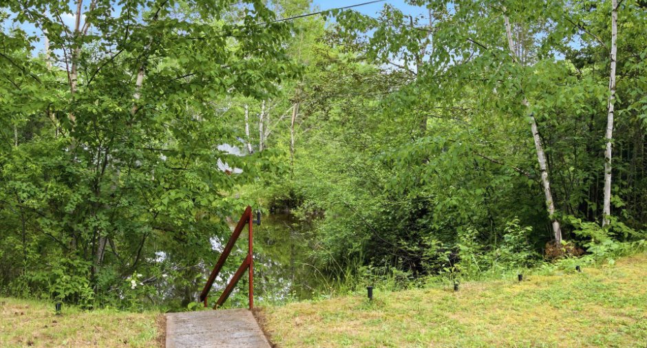 Accès au plan d'eau