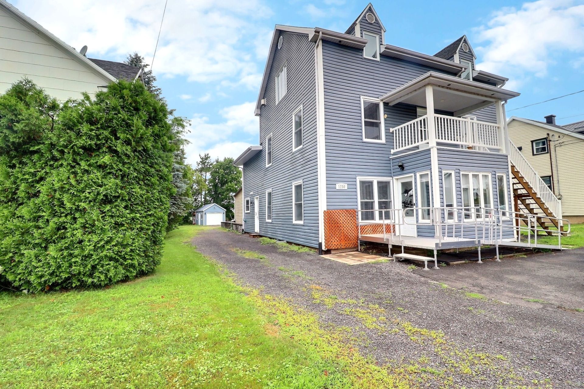 1230 Rue Principale — photo 1