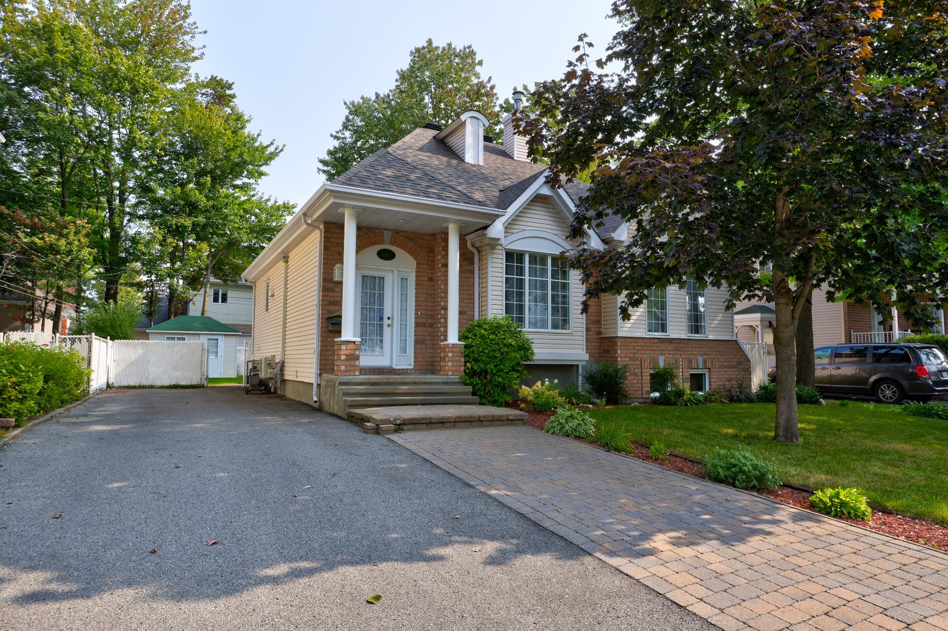 Bungalow for sale, Bois-des-Filion