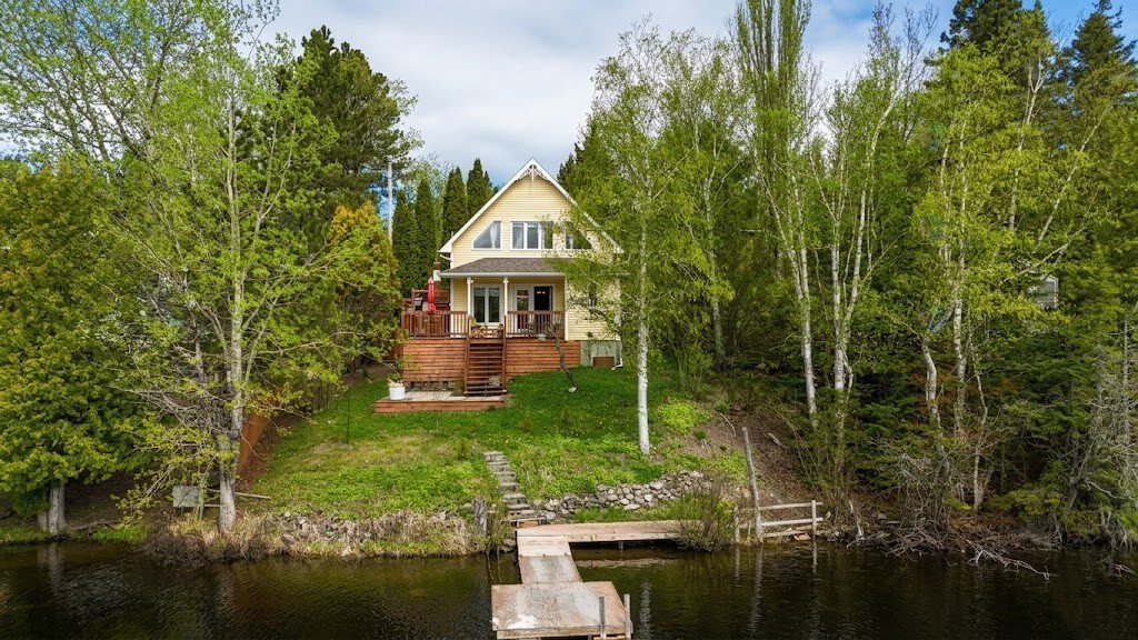 47 Ch. du Lac-Minouche N. — photo 1