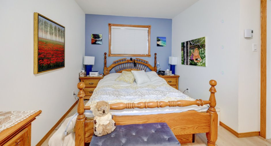 Primary bedroom