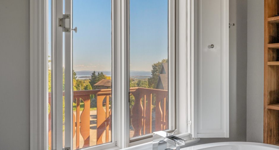 Salle de bains attenante à la CCP
