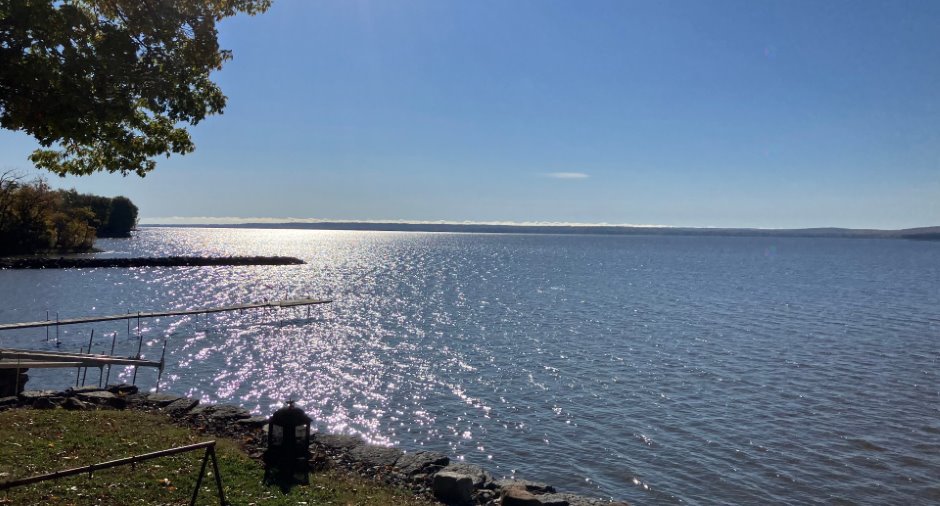 Vue sur l'eau