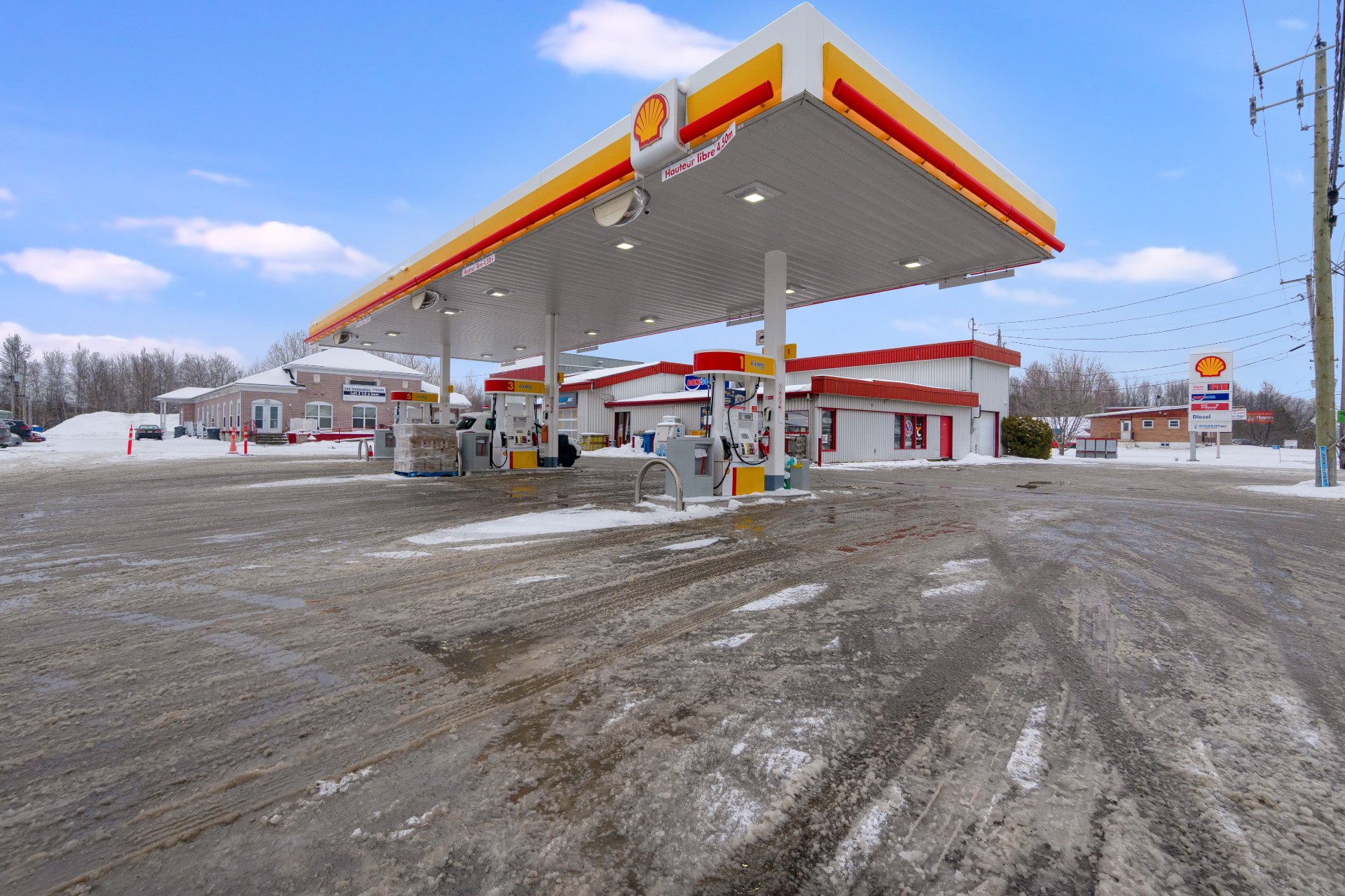 Propriété à revenus à vendre, Valcourt - Canton