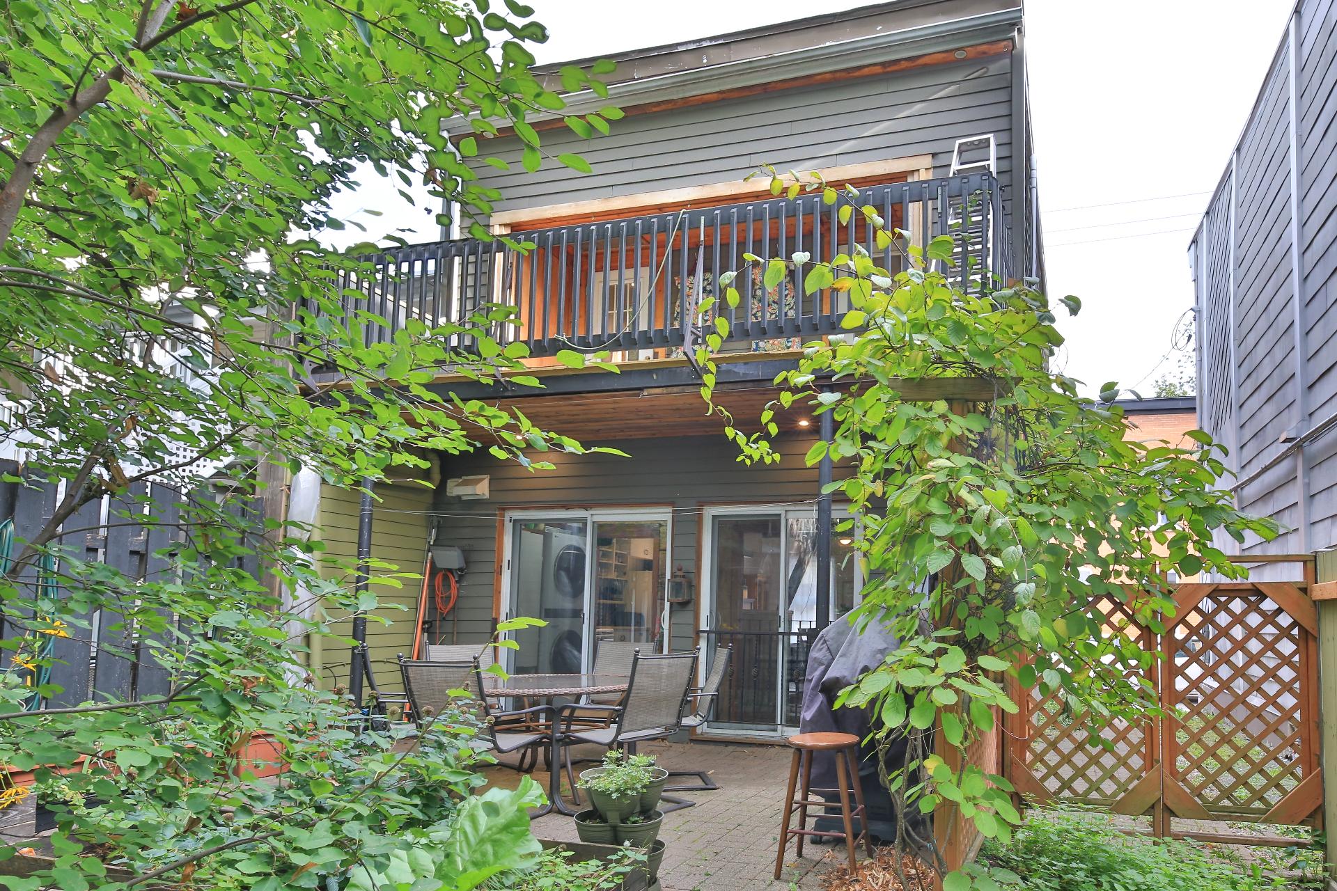 368 Rue des Commissaires E. — photo 3