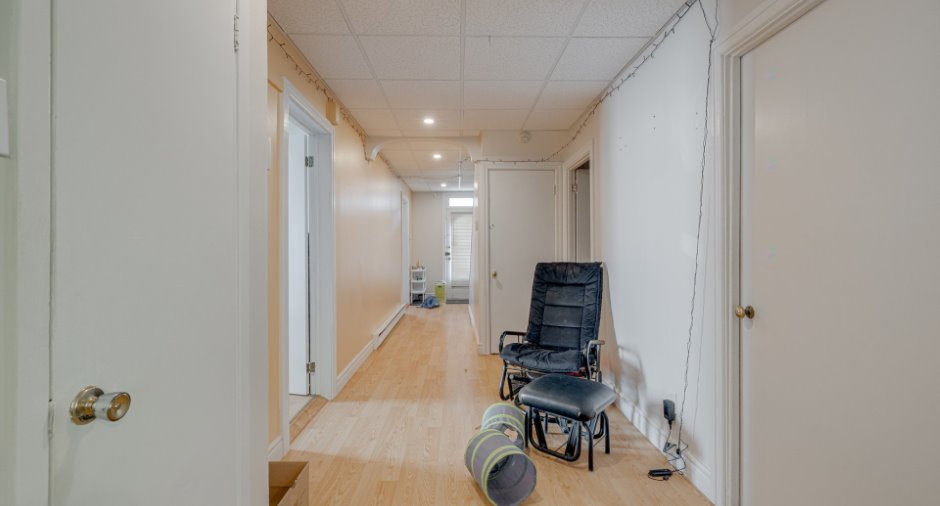 Corridor