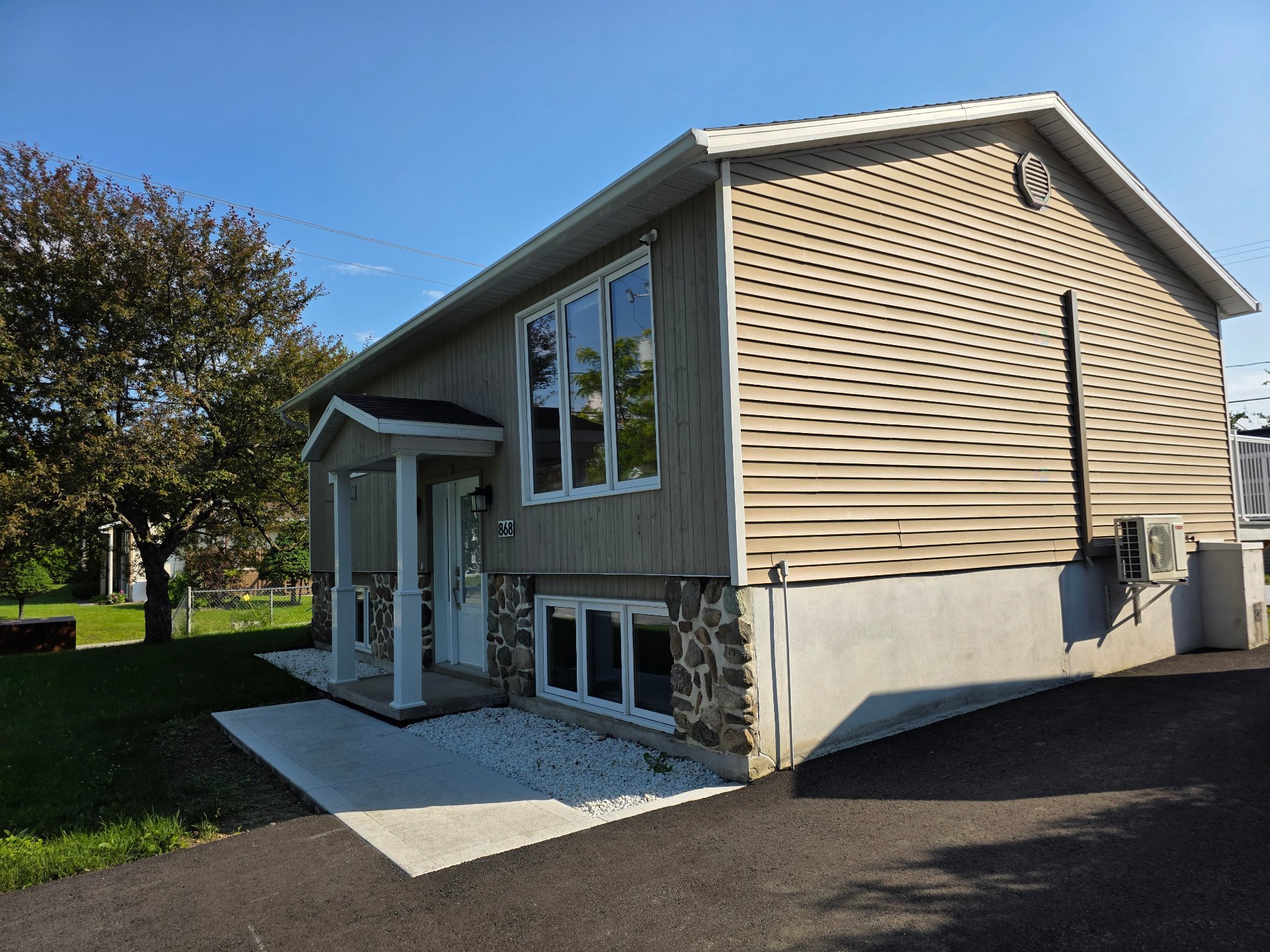 868 Rue du Haut-Bois S. — photo 3