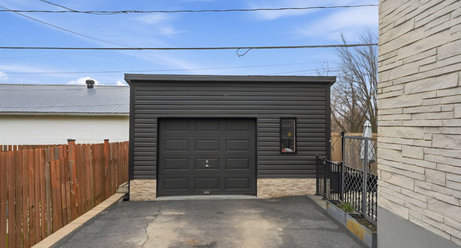 Shed