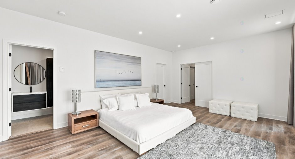 Primary bedroom