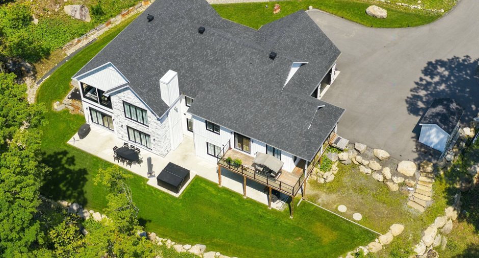 Aerial photo