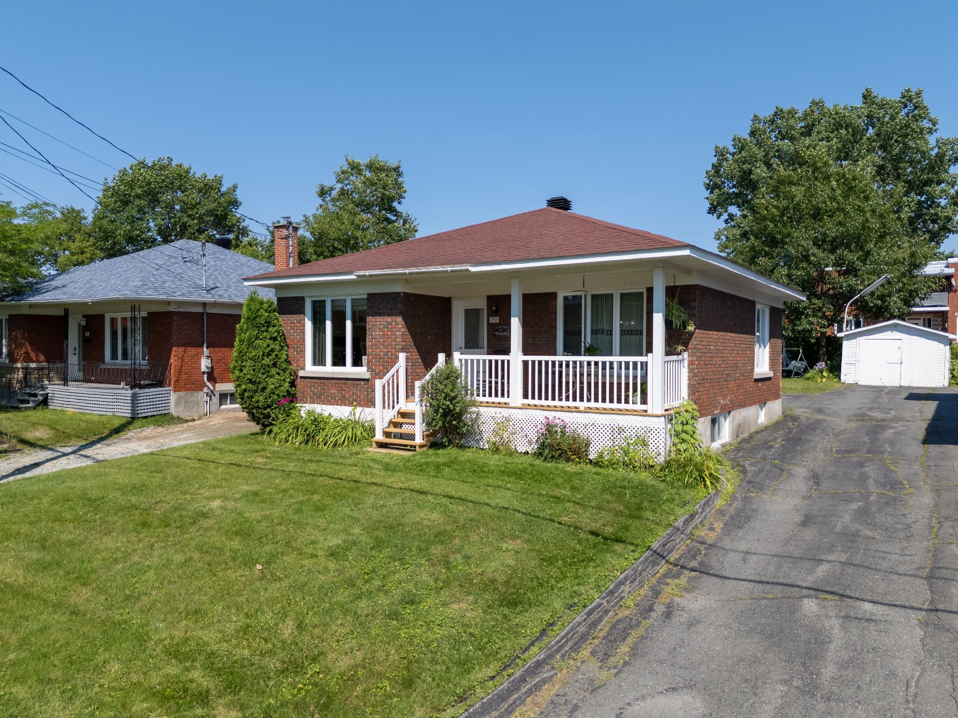 Maison de plain-pied à vendre, Sherbrooke