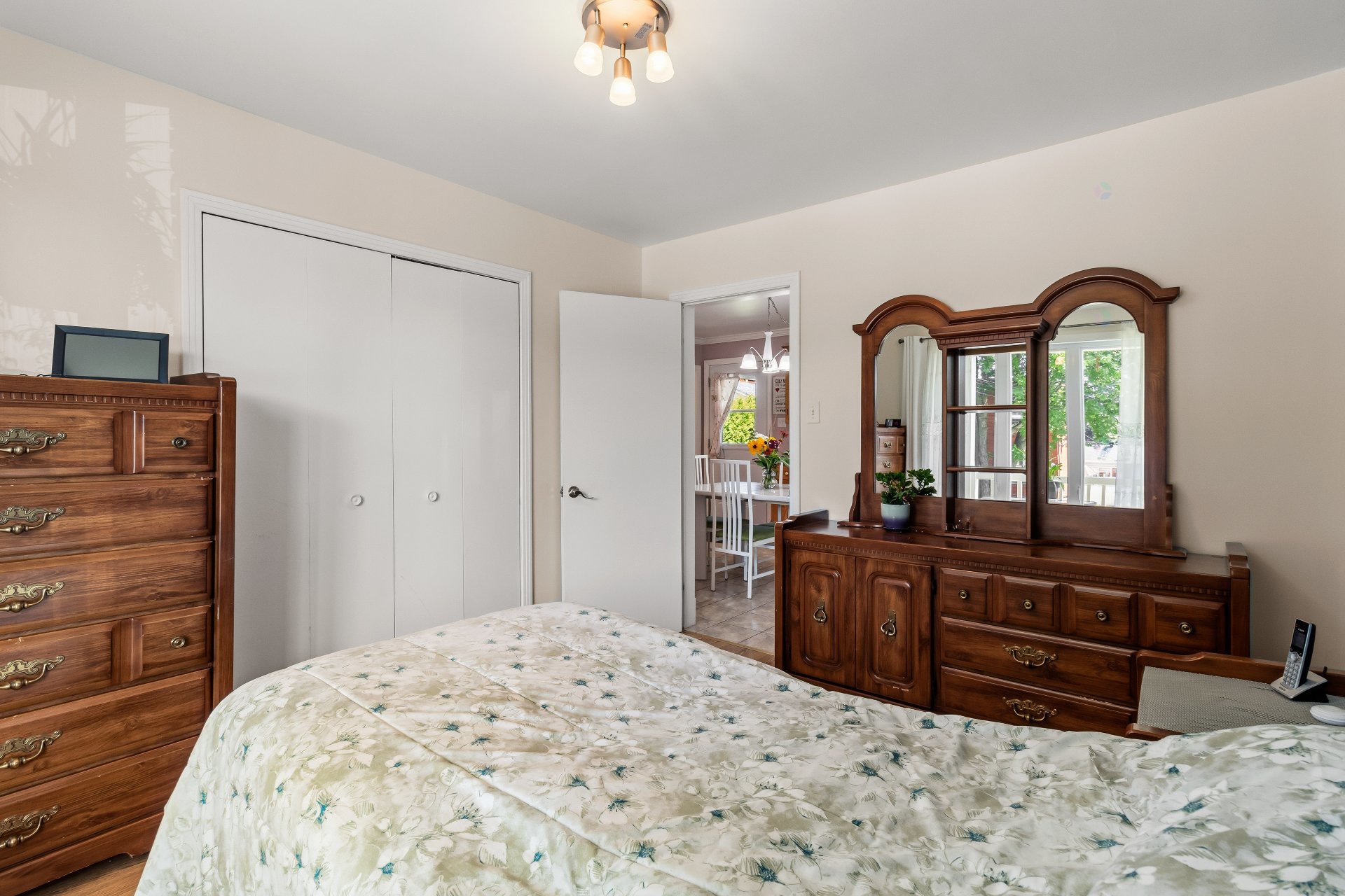 Chambre à coucher principale