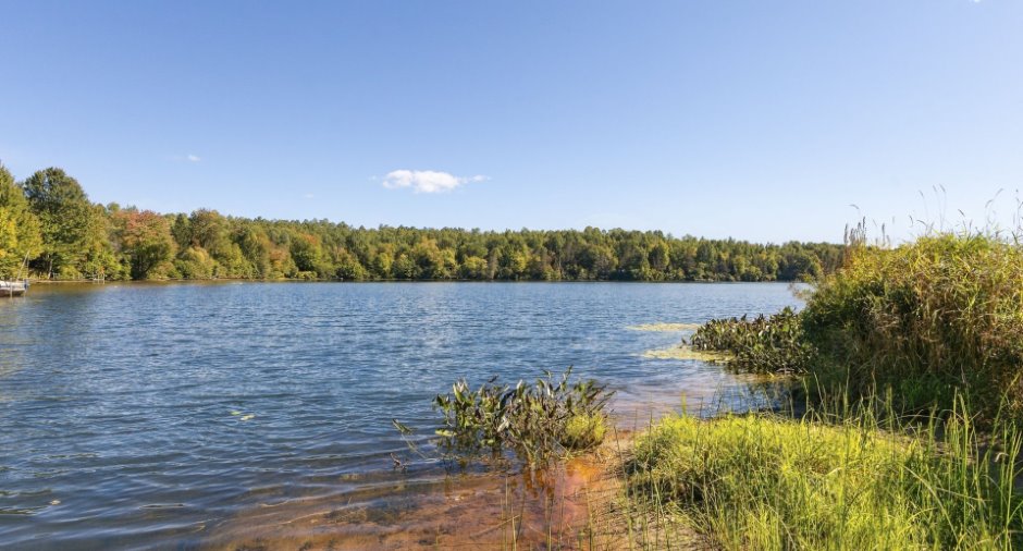 Access to a body of water
