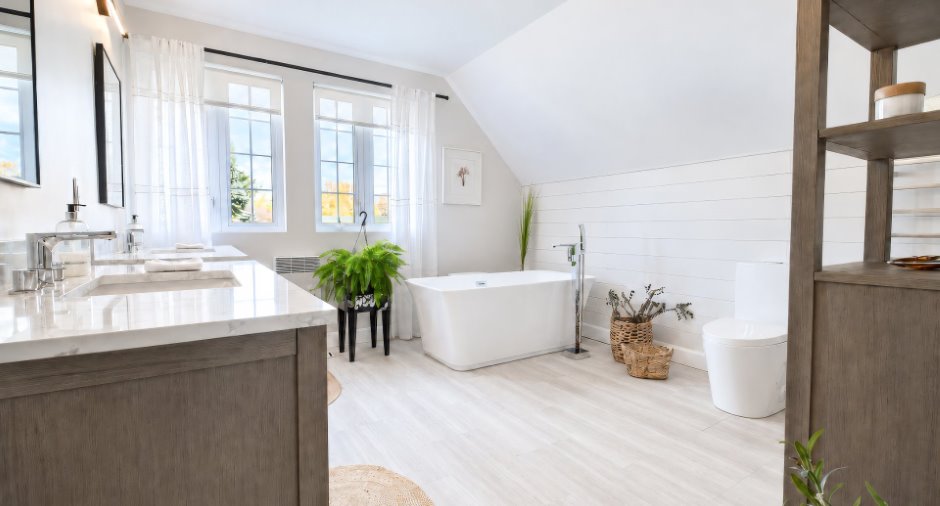 Salle de bains attenante à la CCP