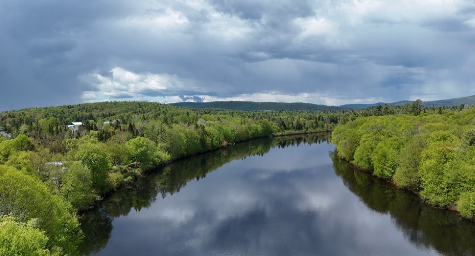 Vue sur l'eau