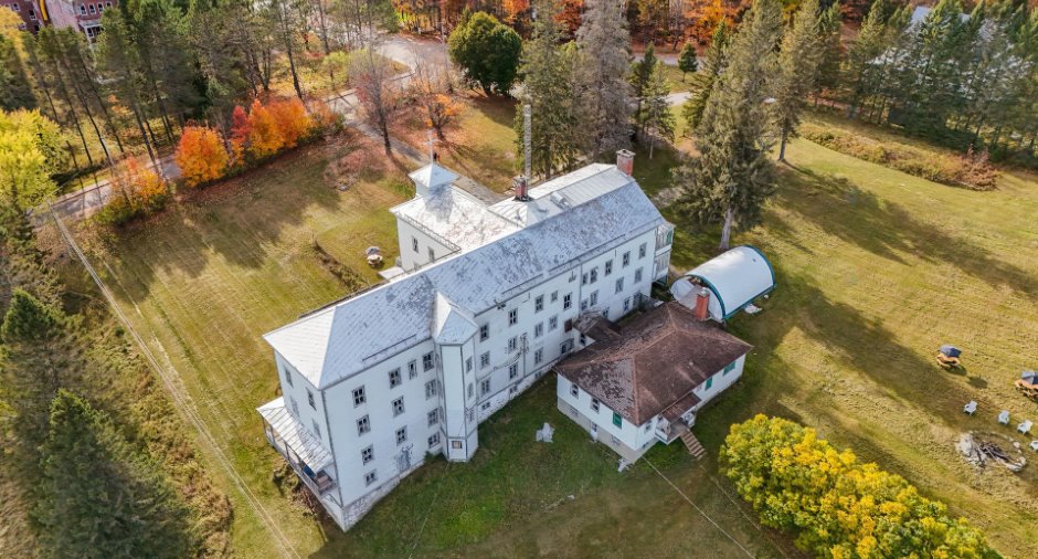 Aerial photo
