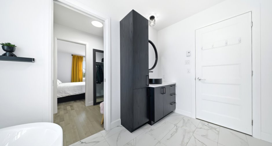 Salle de bains attenante à la CCP