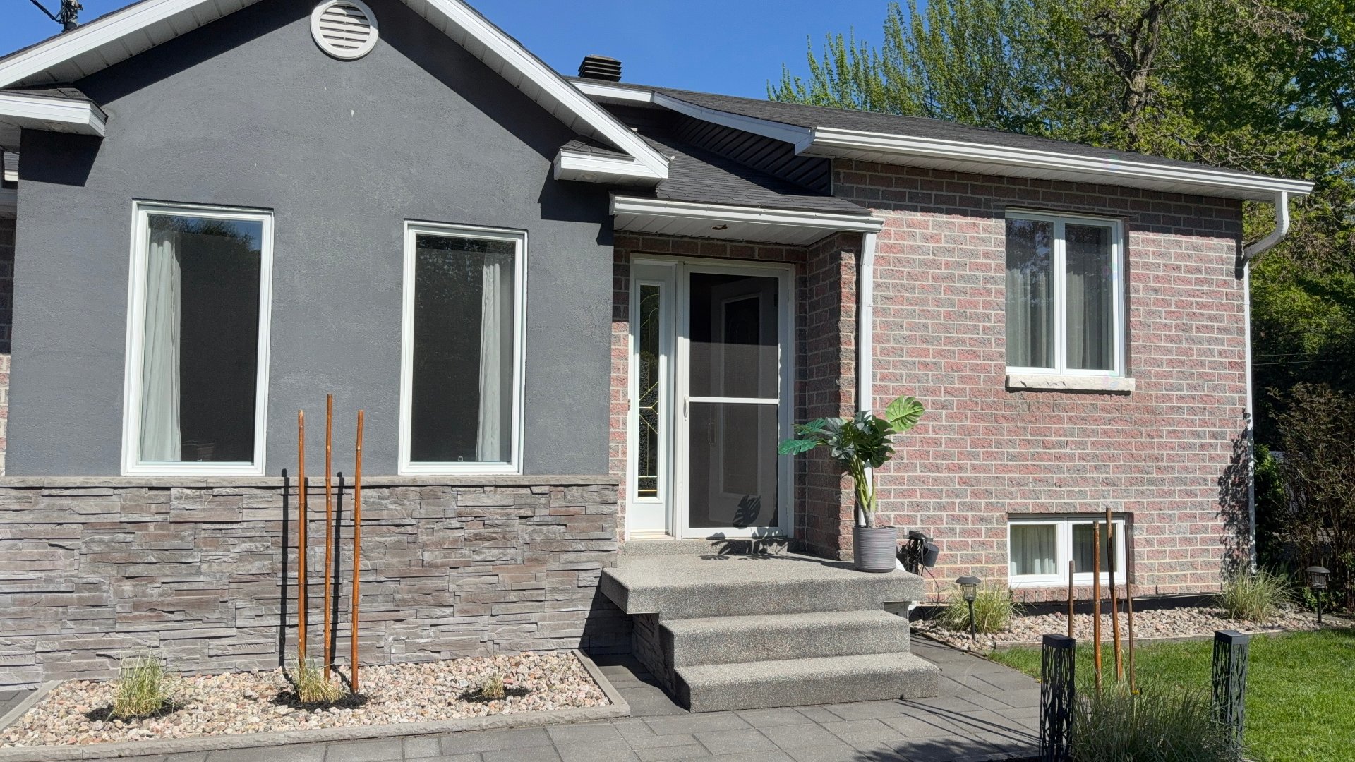 1141 Rue Dufferin — photo 3