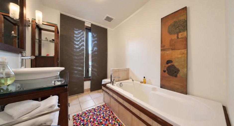 Salle de bains attenante à la CCP