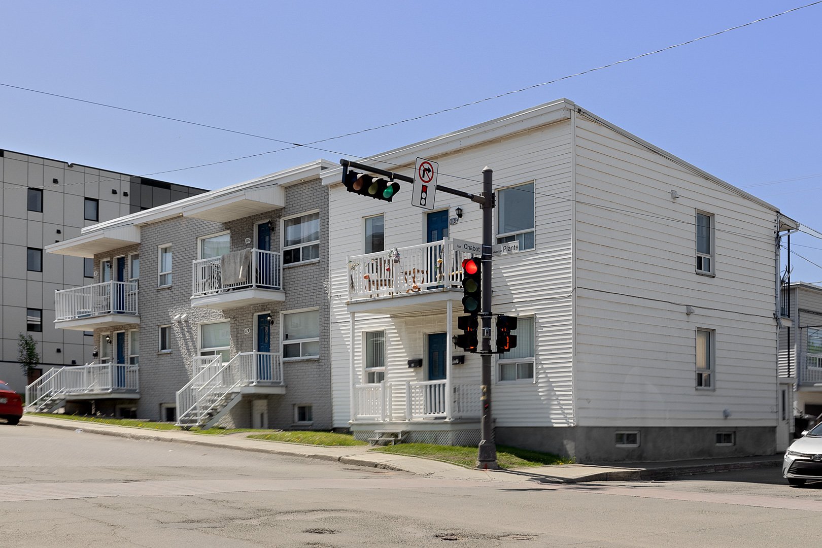 117-119 Av. Plante — photo 1