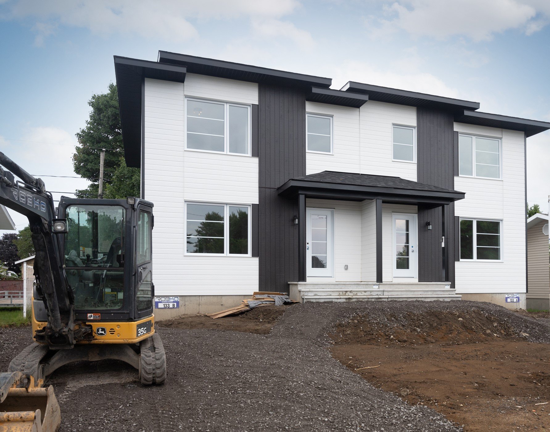 Two or more storey for sale, Québec