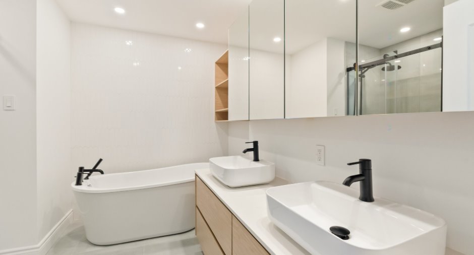 Salle de bains attenante à la CCP