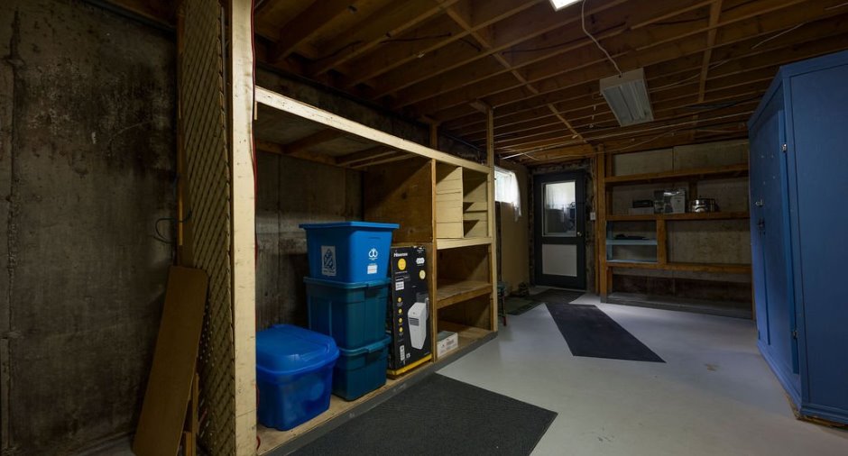 Cave/ chambre froide