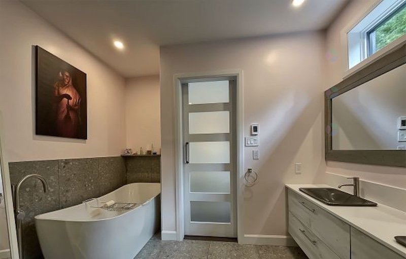 Salle de bains attenante à la CCP