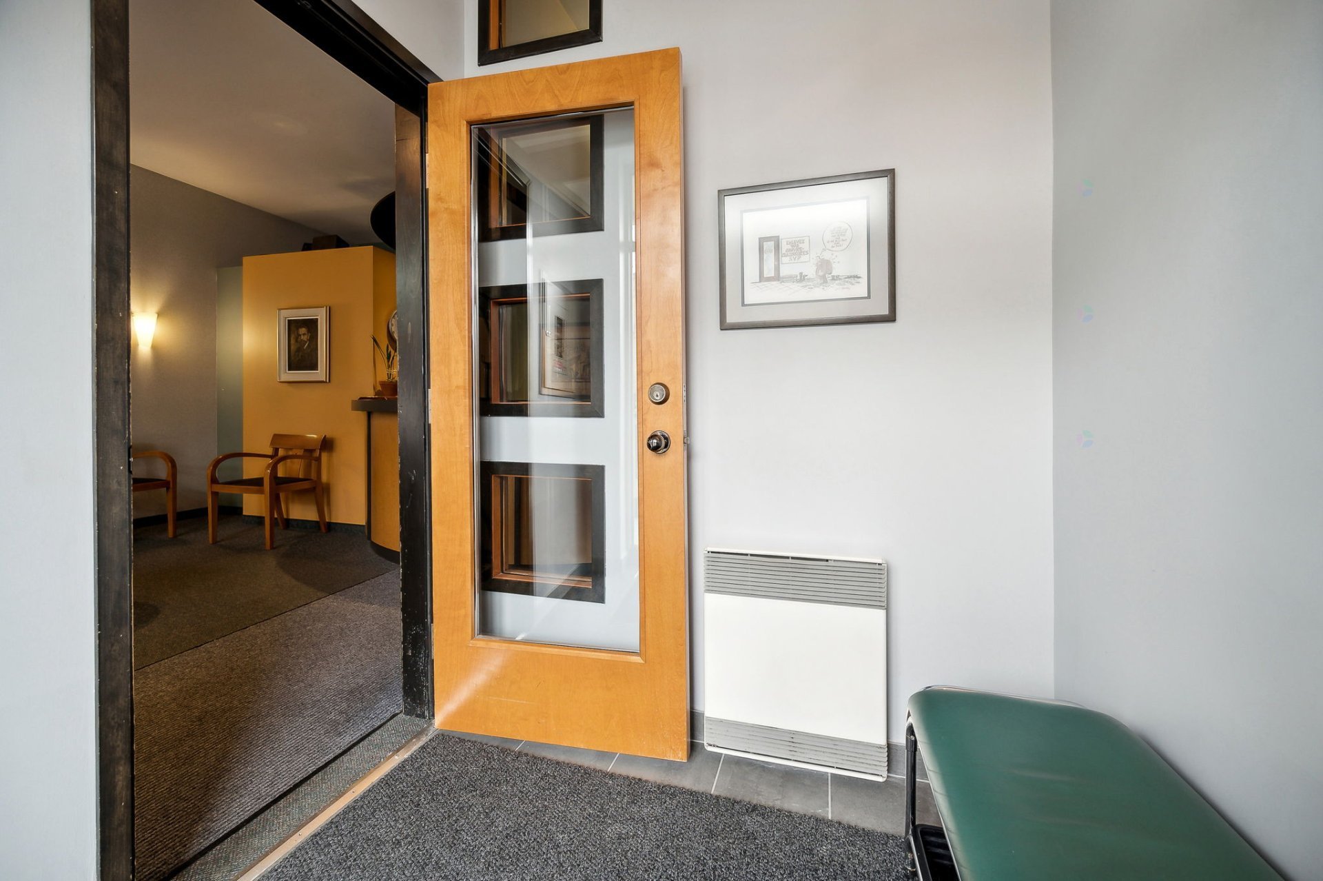 6872Z Rue St-Denis (#101-102) — photo 3