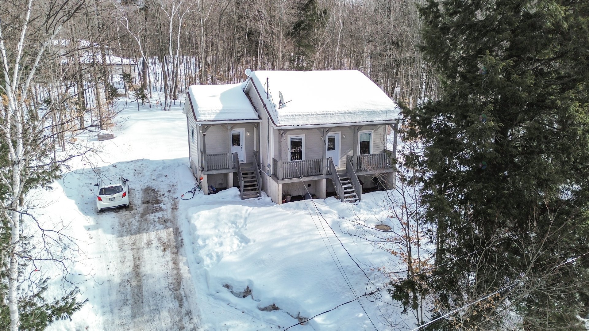 Maison à étages à vendre, Saint-Hippolyte