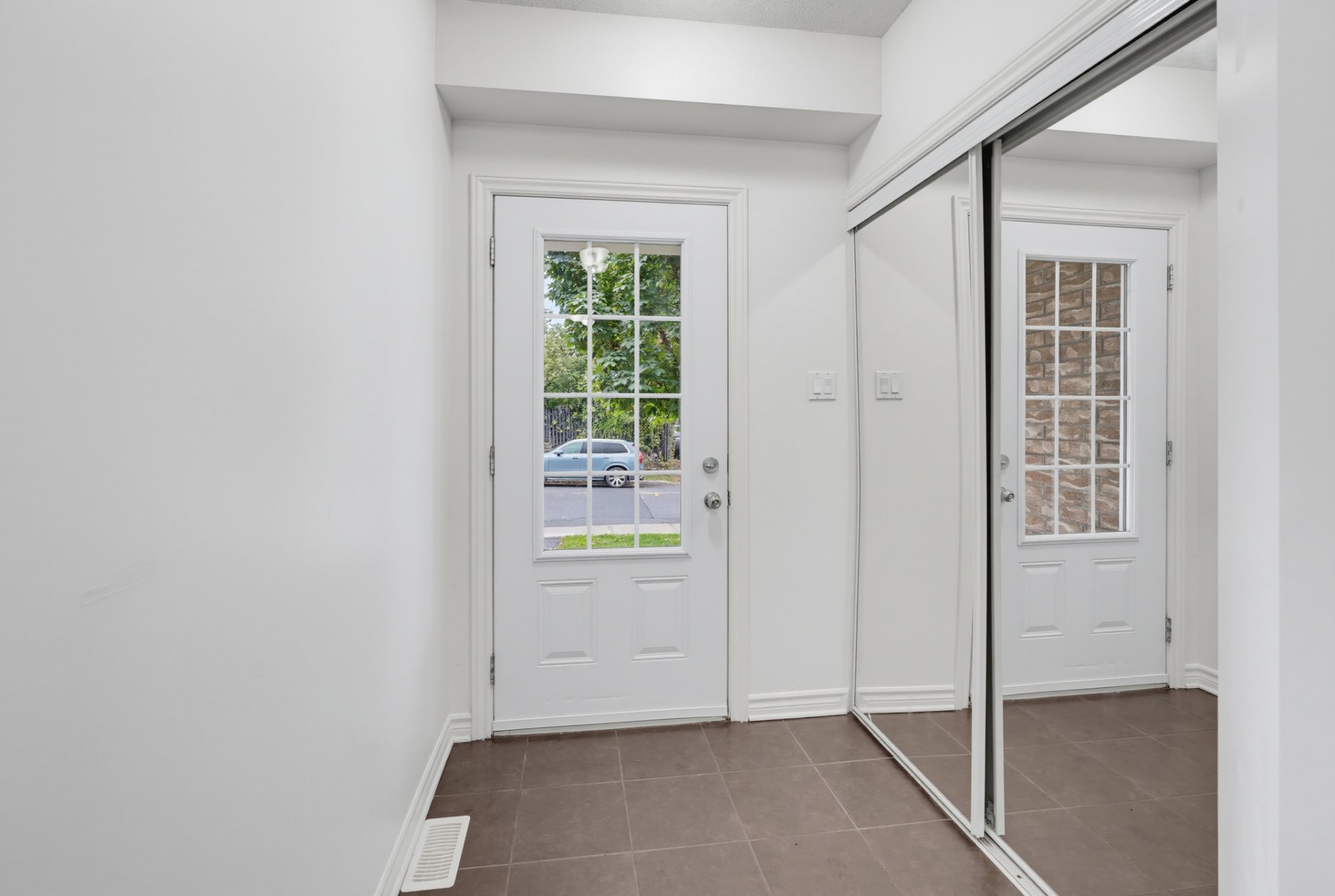 152 Rue Robert-Dorion E. — photo 2