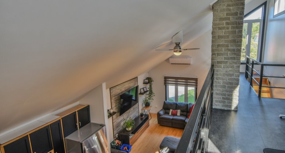 Mezzanine
