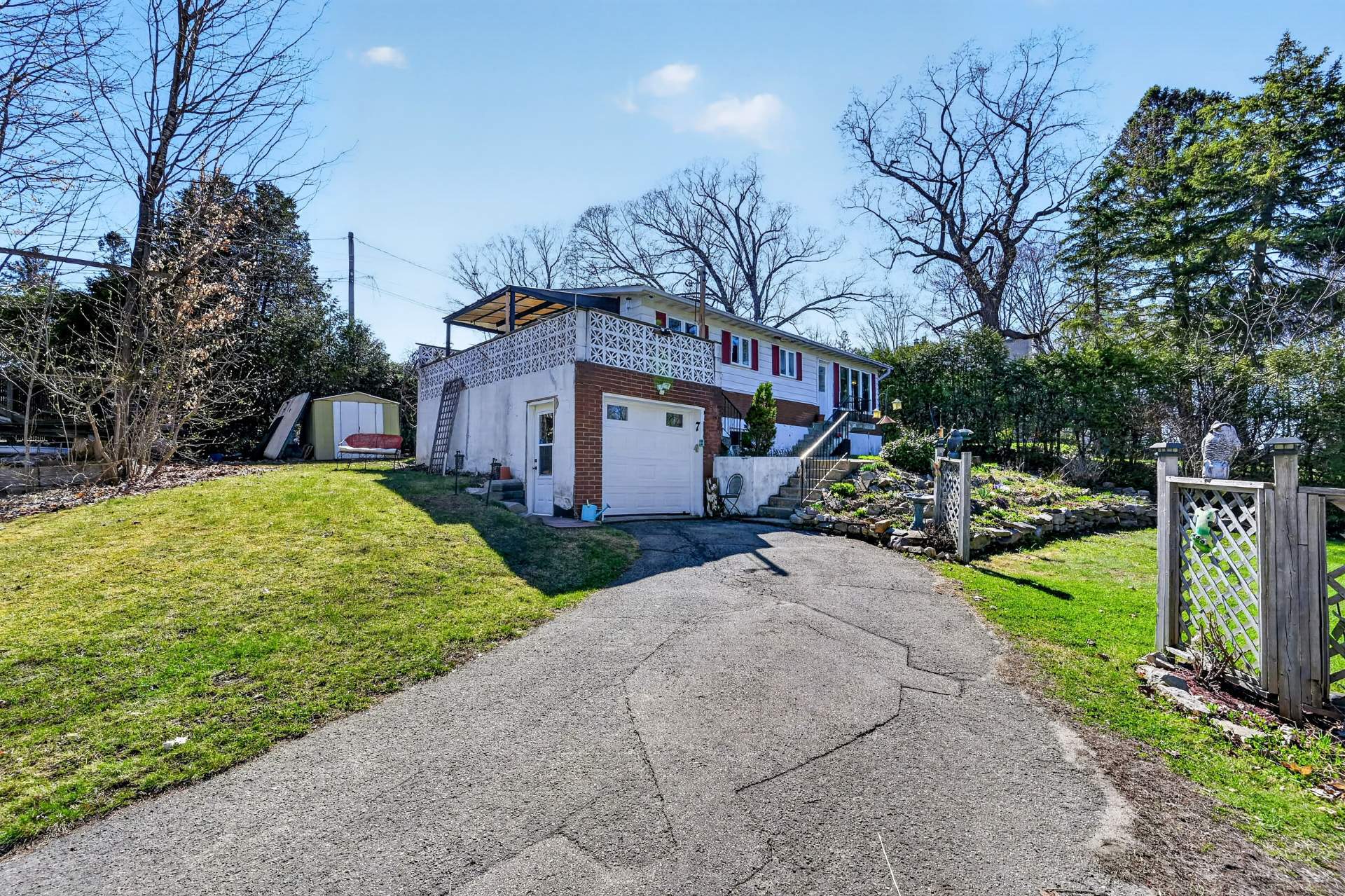 7 38e Avenue — photo 2