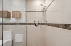 Salle de bains attenante à la CCP