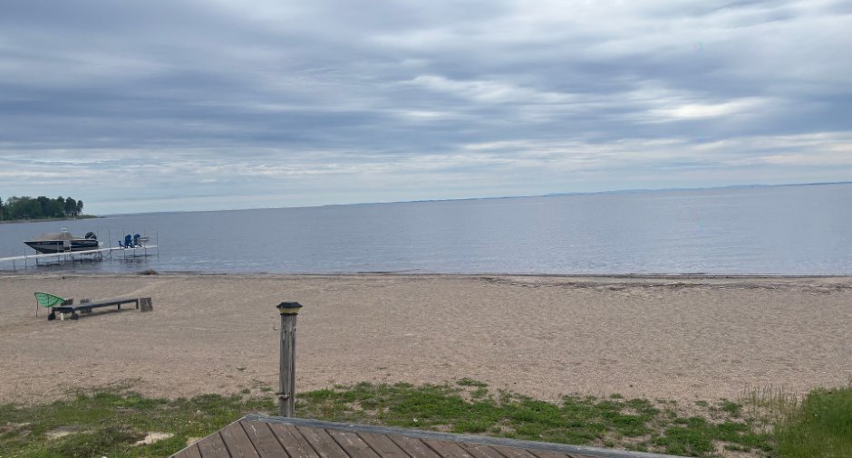 Vue sur l'eau