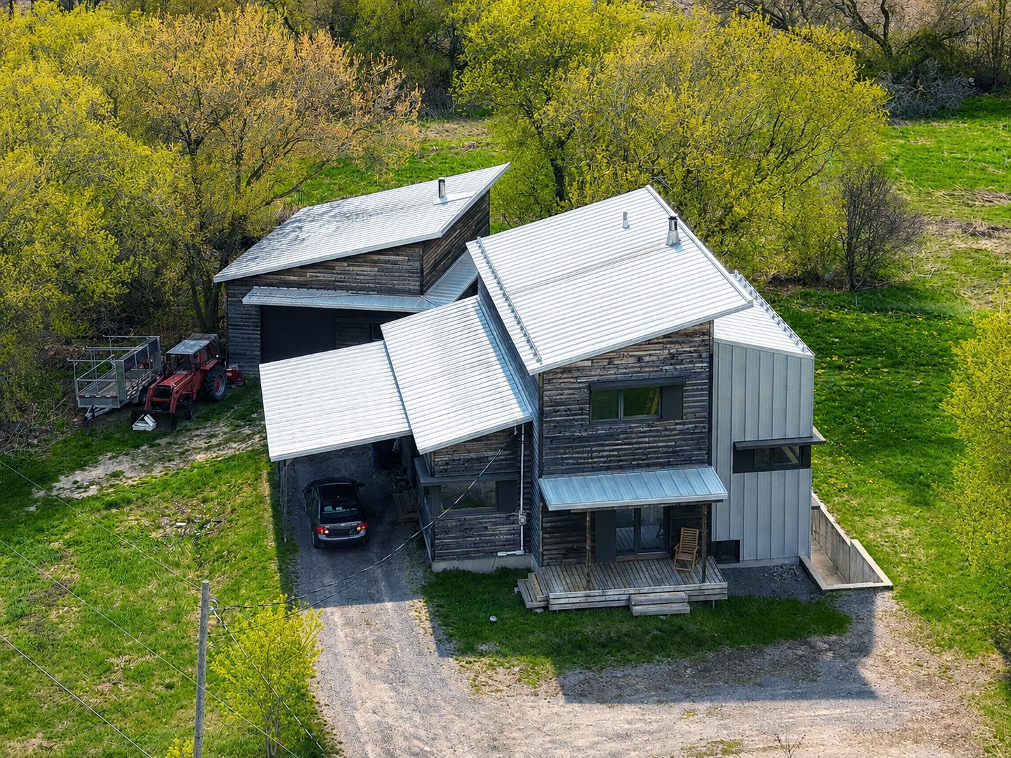 2481 Ch. du Ruisseau-St-Georges S. — photo 1
