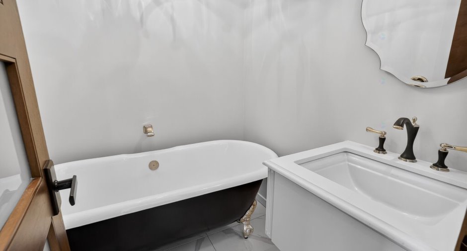 Salle de bains attenante à la CCP