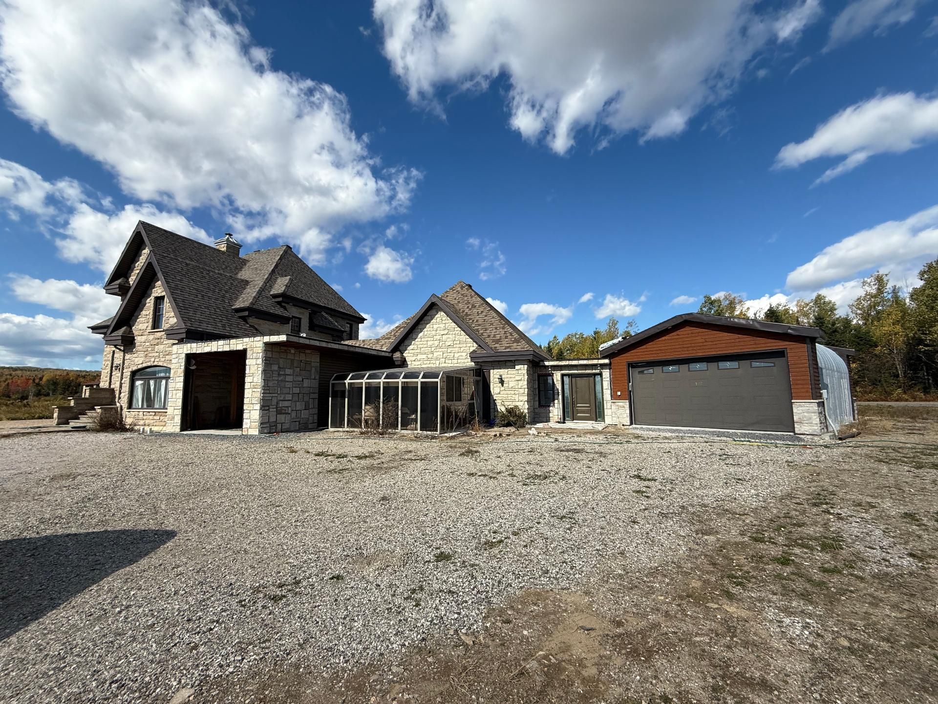 Condo à vendre à Petite-Rivière-Saint-François — 102Z, Ch. de la Martine, app. 2