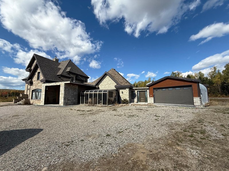 Condo à vendre à Petite-Rivière-Saint-François — 102Z, Ch. de la Martine, app. 2
