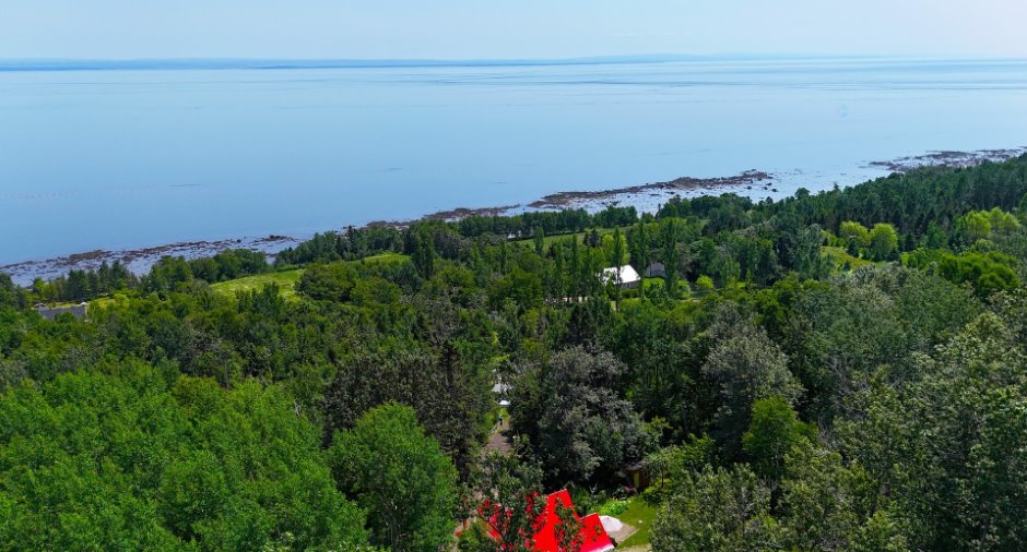 Vue sur l'eau