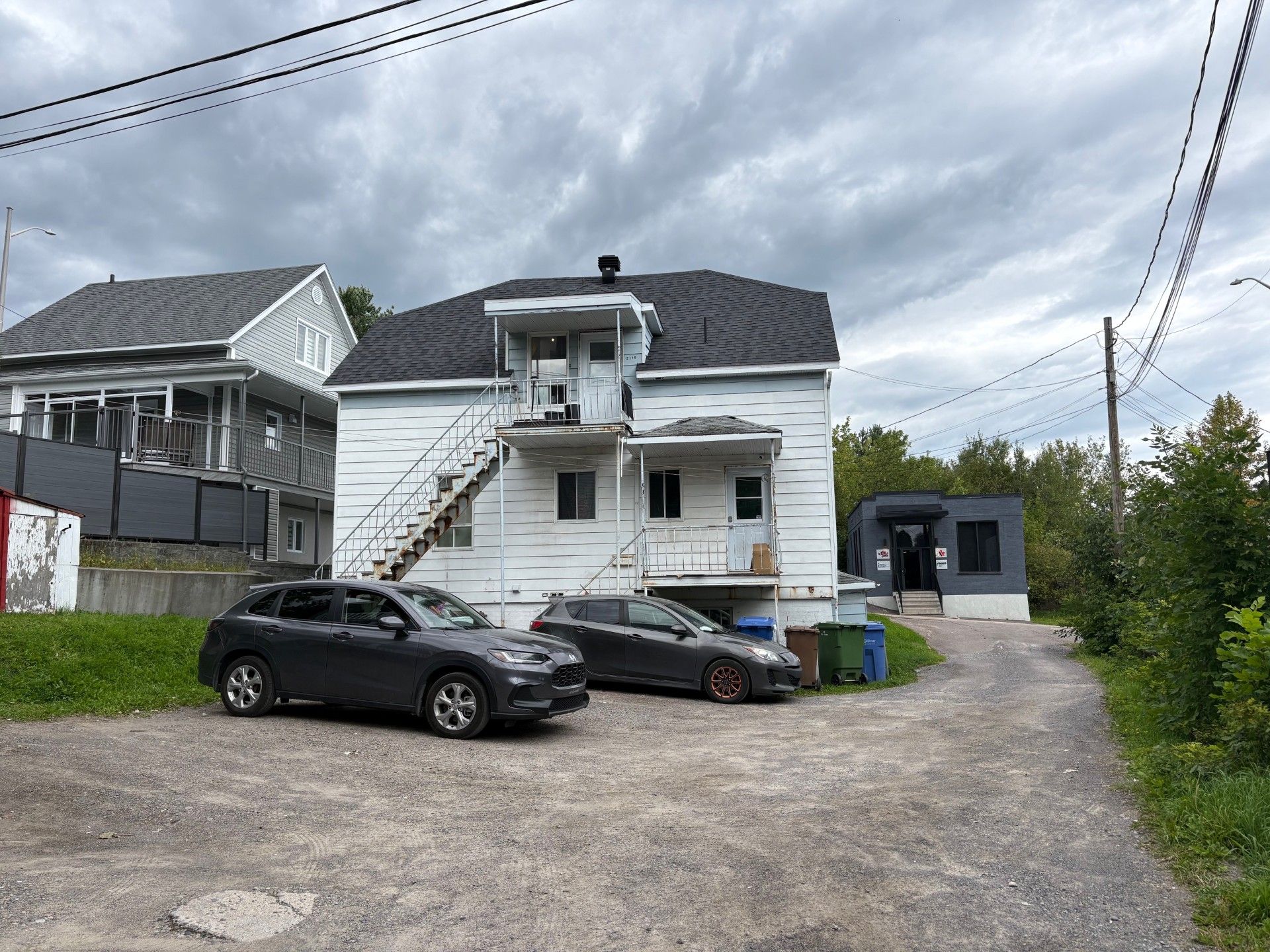 2115-2119 Rue St-Dominique — photo 3