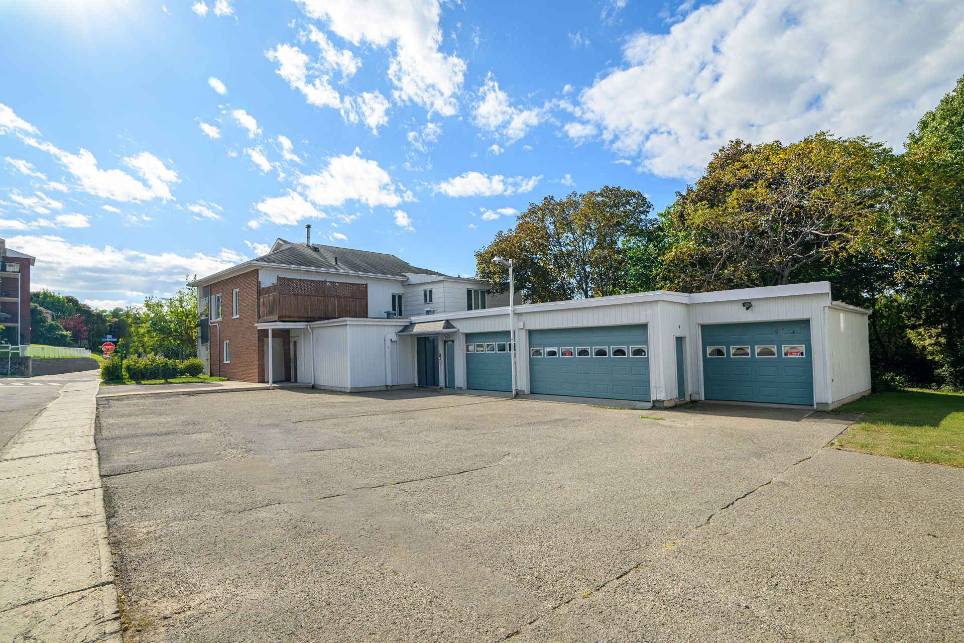 Garage