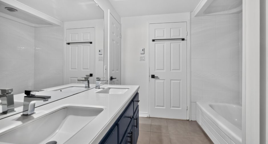 Salle de bains attenante à la CCP