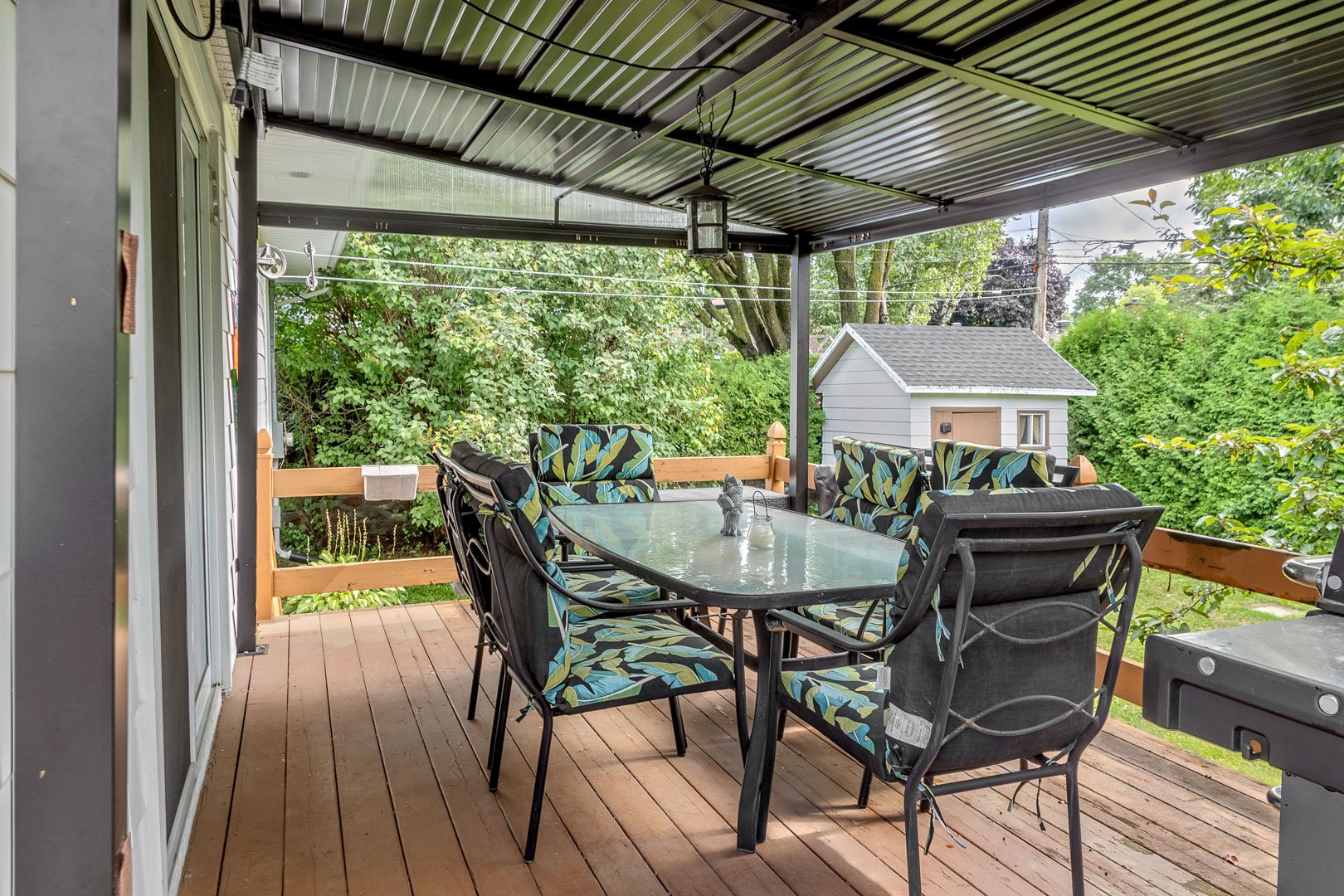 2842 Av. de Colmar — photo 3